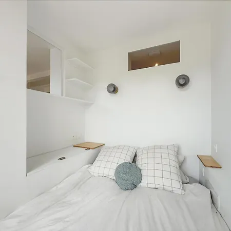 Cosy And Design Nest In アパート *