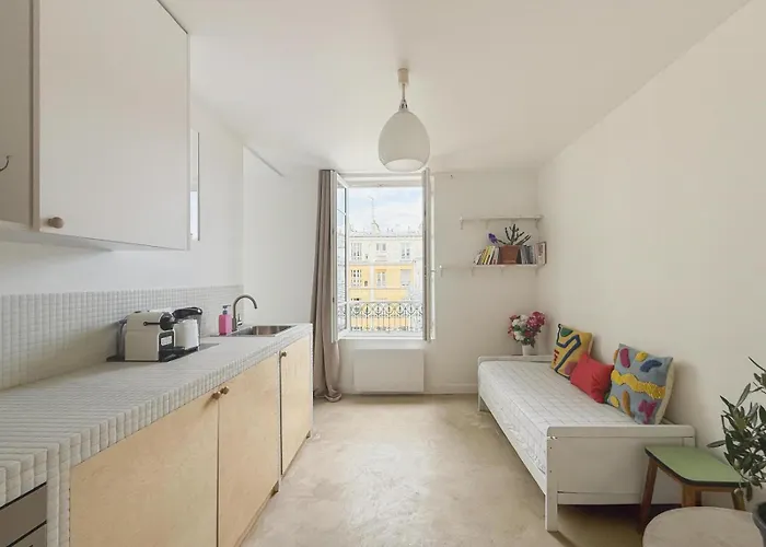 Cosy And Design Nest In * Paryż