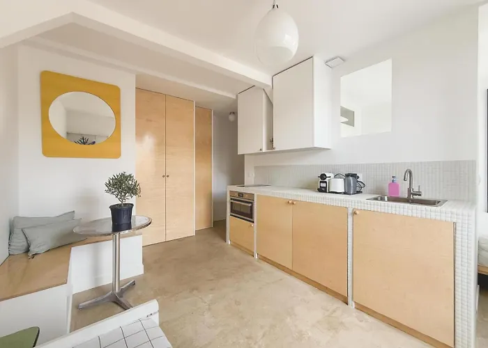 Apartament Cosy And Design Nest In *